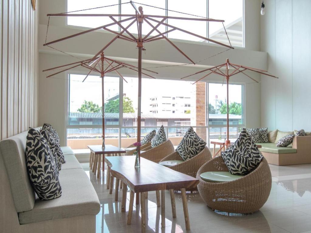 Prachuap Grand Hotel Prachuap Khiri Khan Ngoại thất bức ảnh