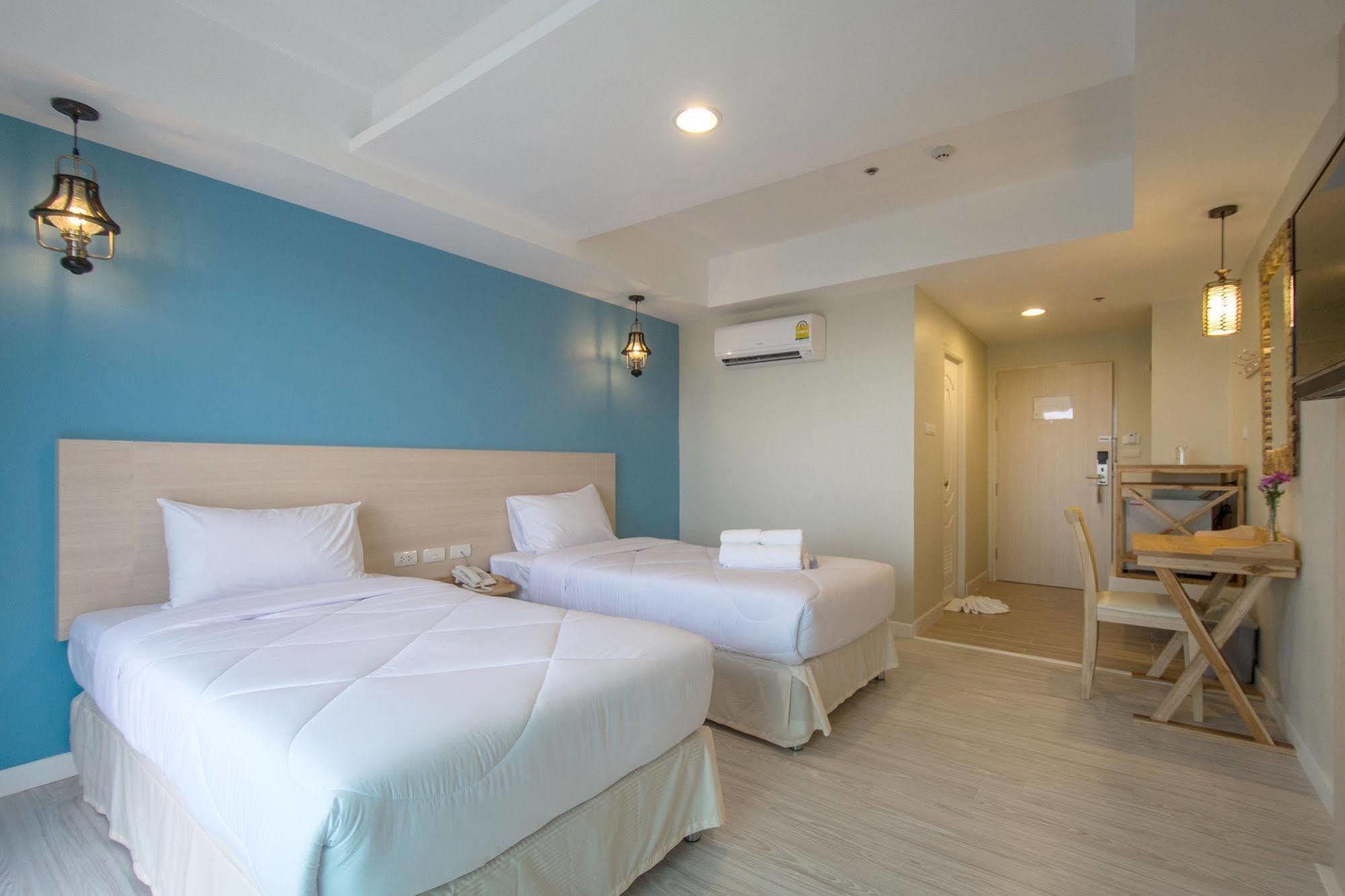 Prachuap Grand Hotel Prachuap Khiri Khan Ngoại thất bức ảnh